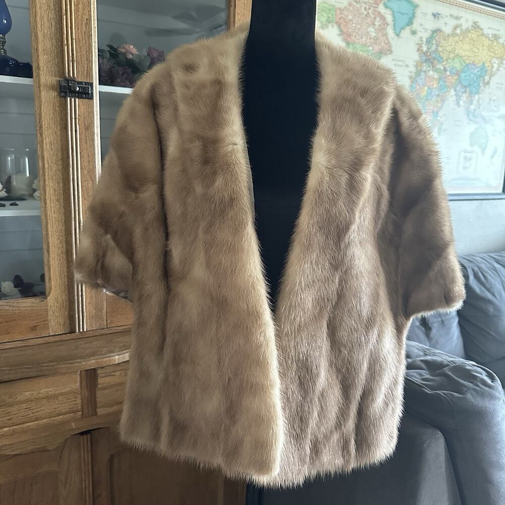 Vintage Heritage Blonde Mink Fur Stole Capelet Honey Beige Bridal Evening Wrap
